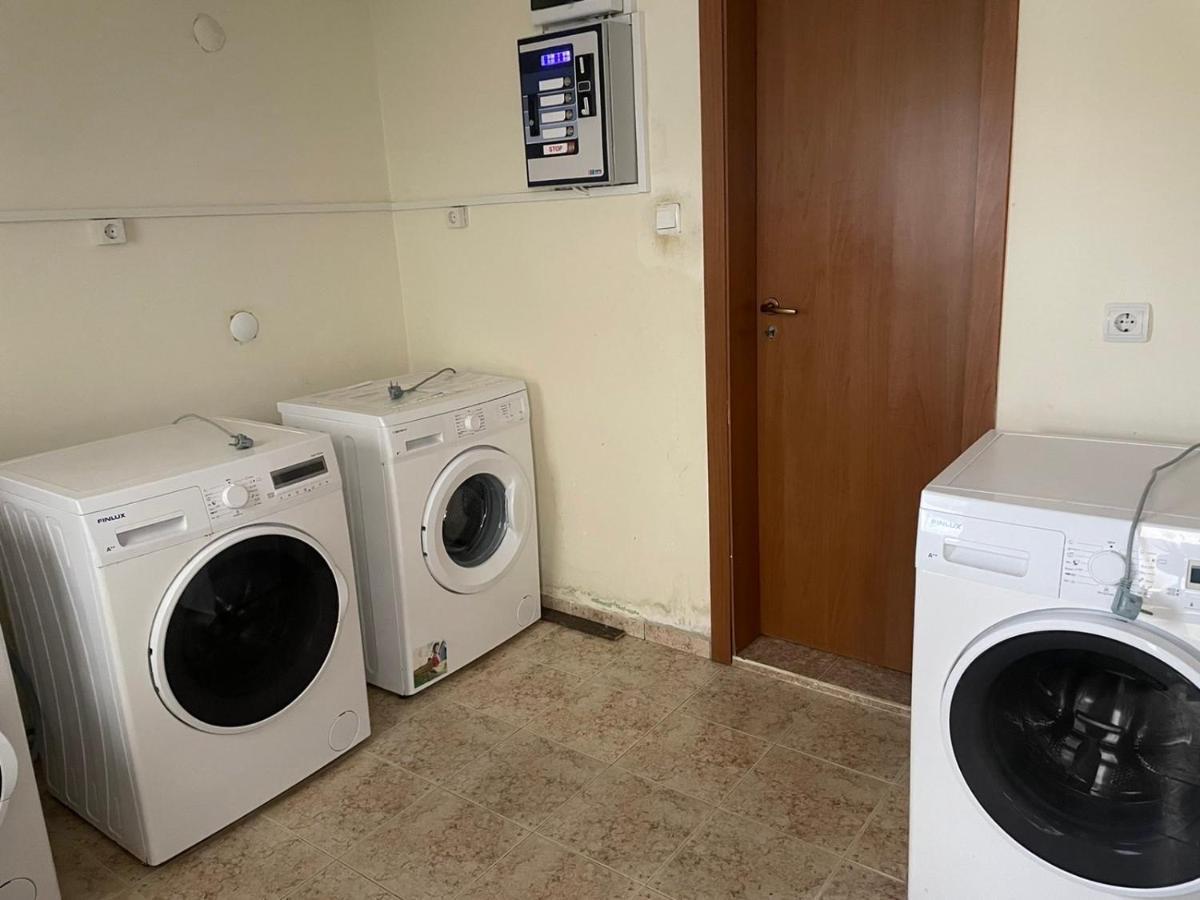 Rutland Sp Apartments Равда Екстер'єр фото
